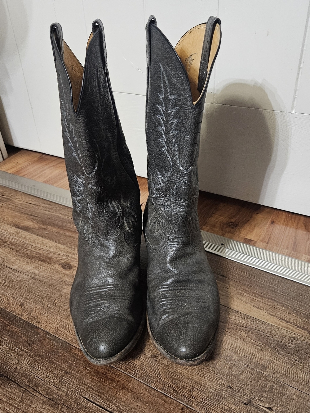 Vintage Nocona Cowboy Boots Mens 9E Black Leather Embossed Western USA Made